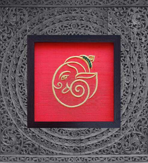 Red Handcrafted Lord Vighnaharta Gold-Plated Jardoshi Embroidery Wall Art