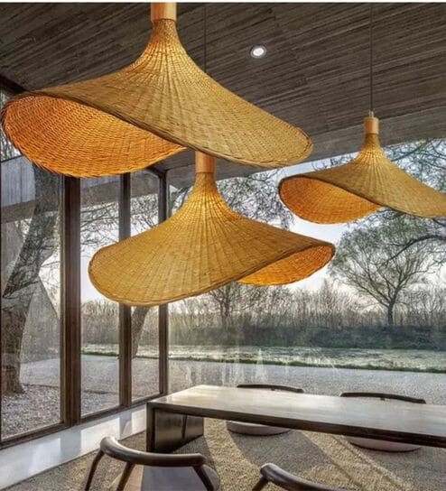 Handcrafted Woven Rattan Pendant Lamp (Beige)