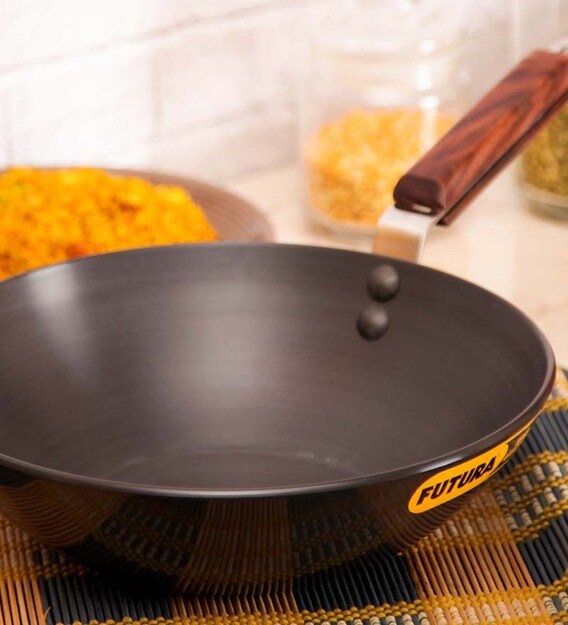 Buy Hawkins Futura Deep Frying Pan 2.5 Ltr Online Frying & Tadka
