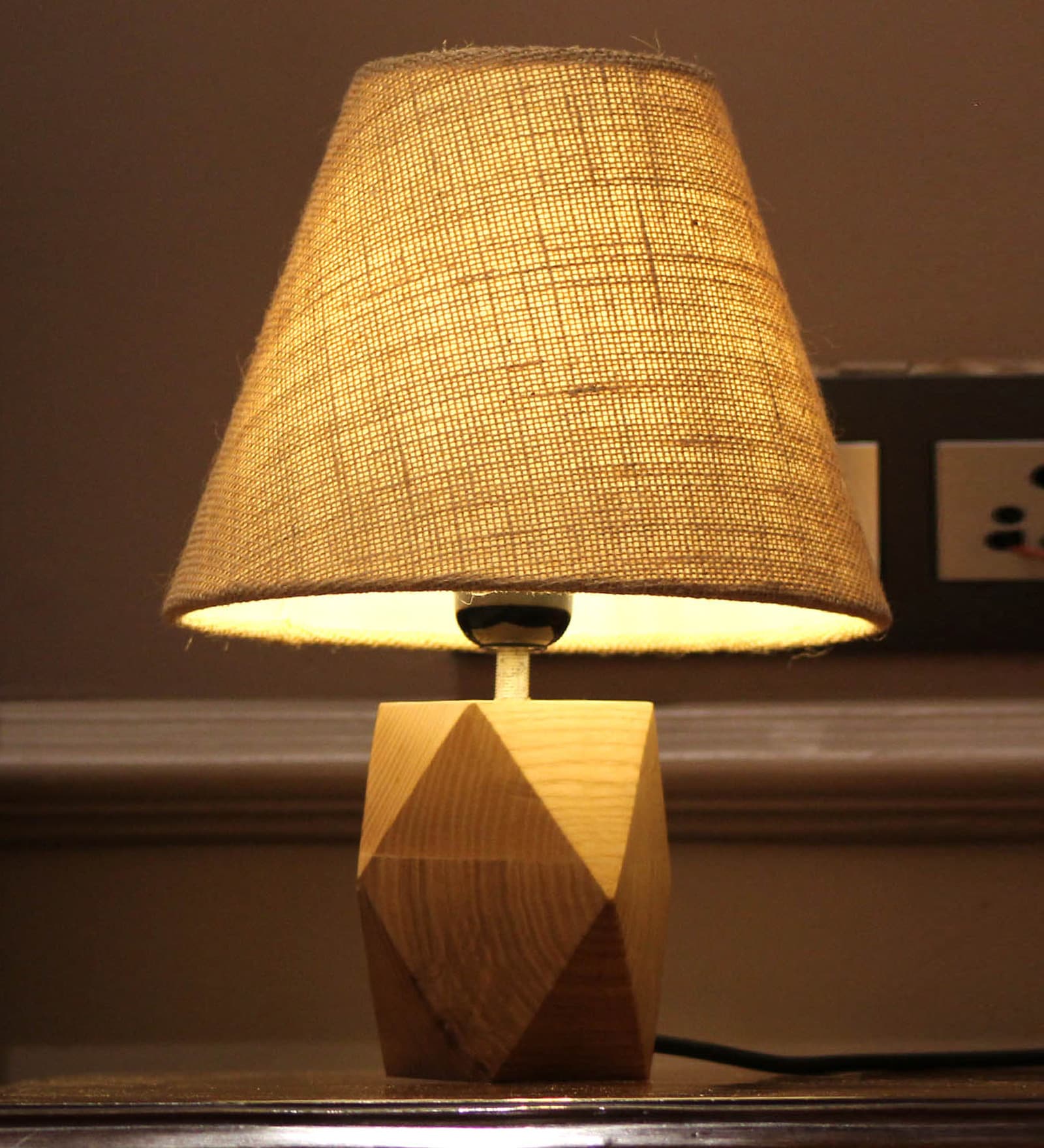 Hexagon Shape Solid Natural Wooden Table Lamp