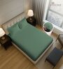 Hedge Green Solid 400 TC Cotton Queen Sized Fitted sheet with 2 Pillow Covers
