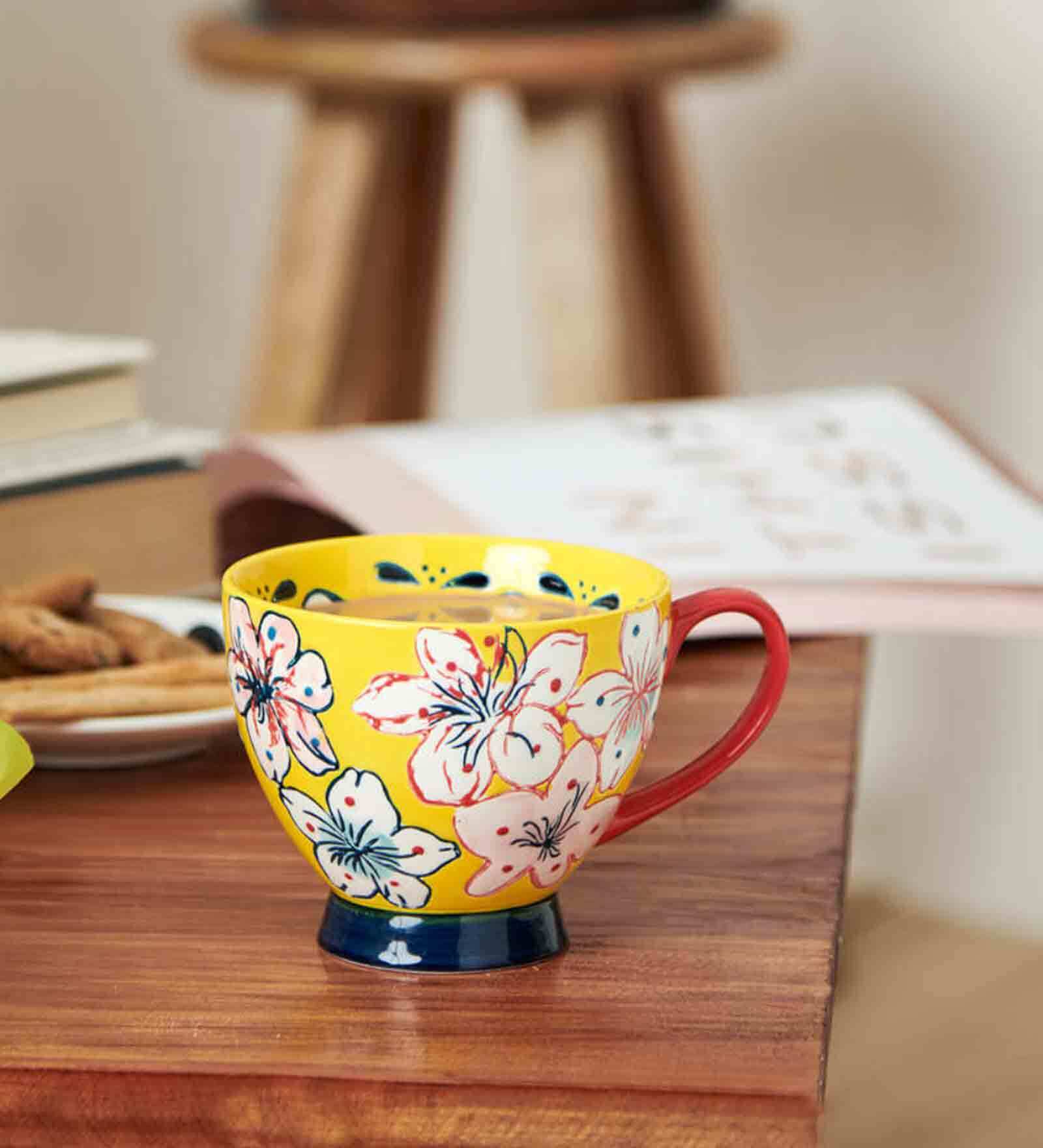Hibiscus 200ml Yellow & White Ceramic Tea Cup