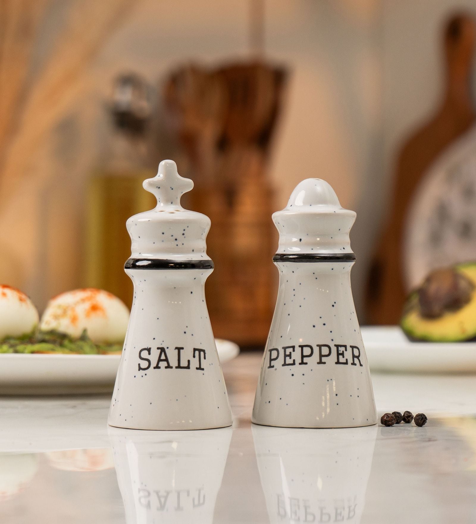 Set of 2 His & Hers Salt & Pepper Shaker