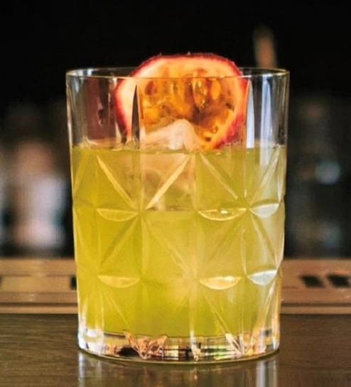 Highland Cross Whiskey Tumblers