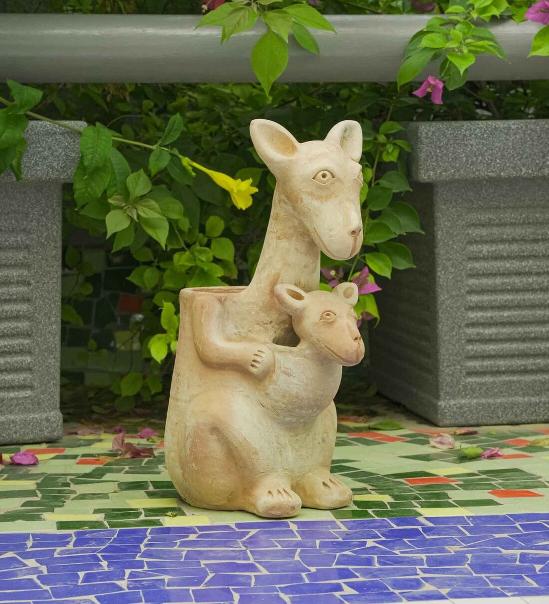 Buy Beige Hoppy Kangaroo Clay Planter at 20% OFF by Swadeh | Pepperfry