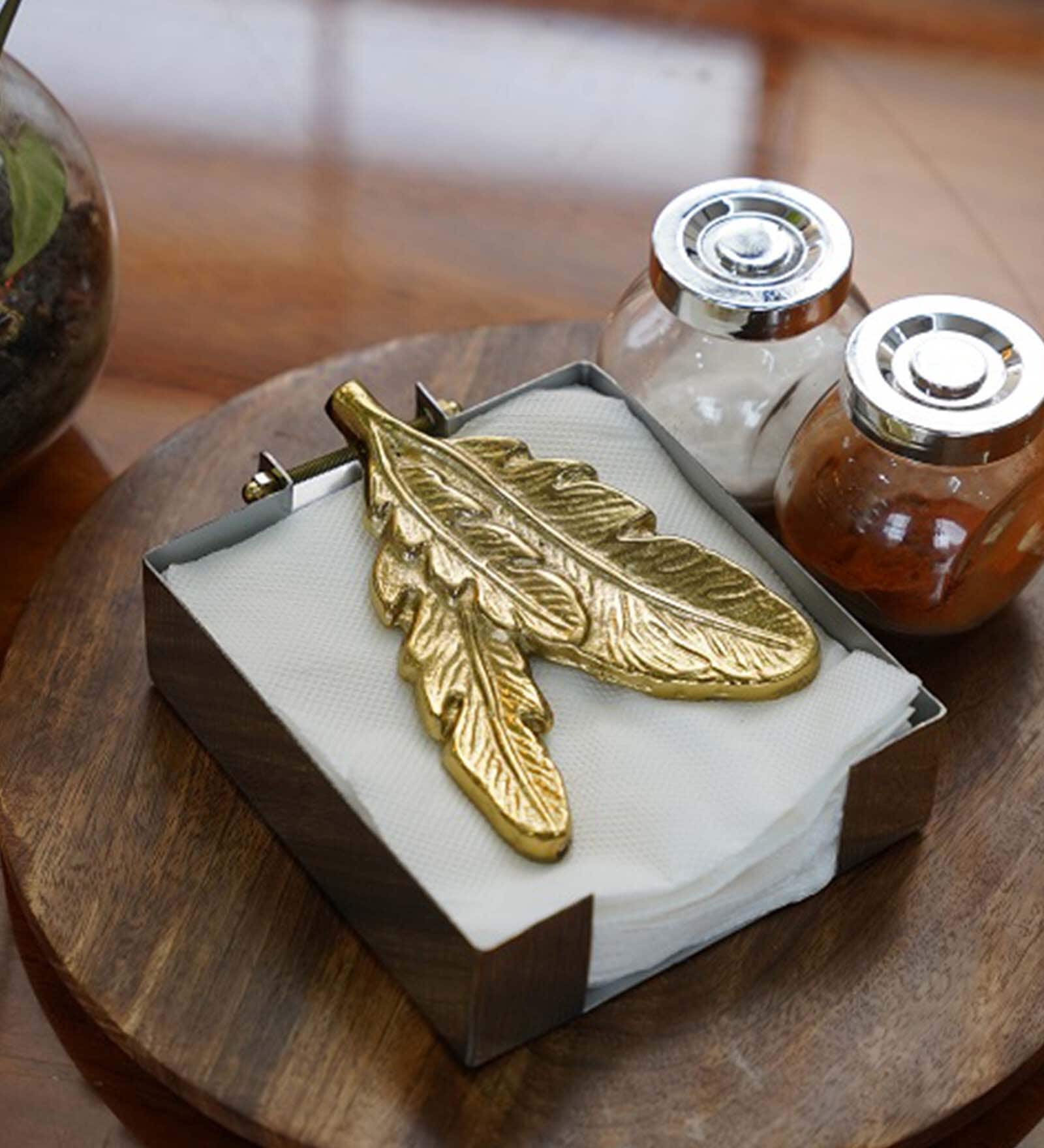 Holly Metal Tissue Paper Holder