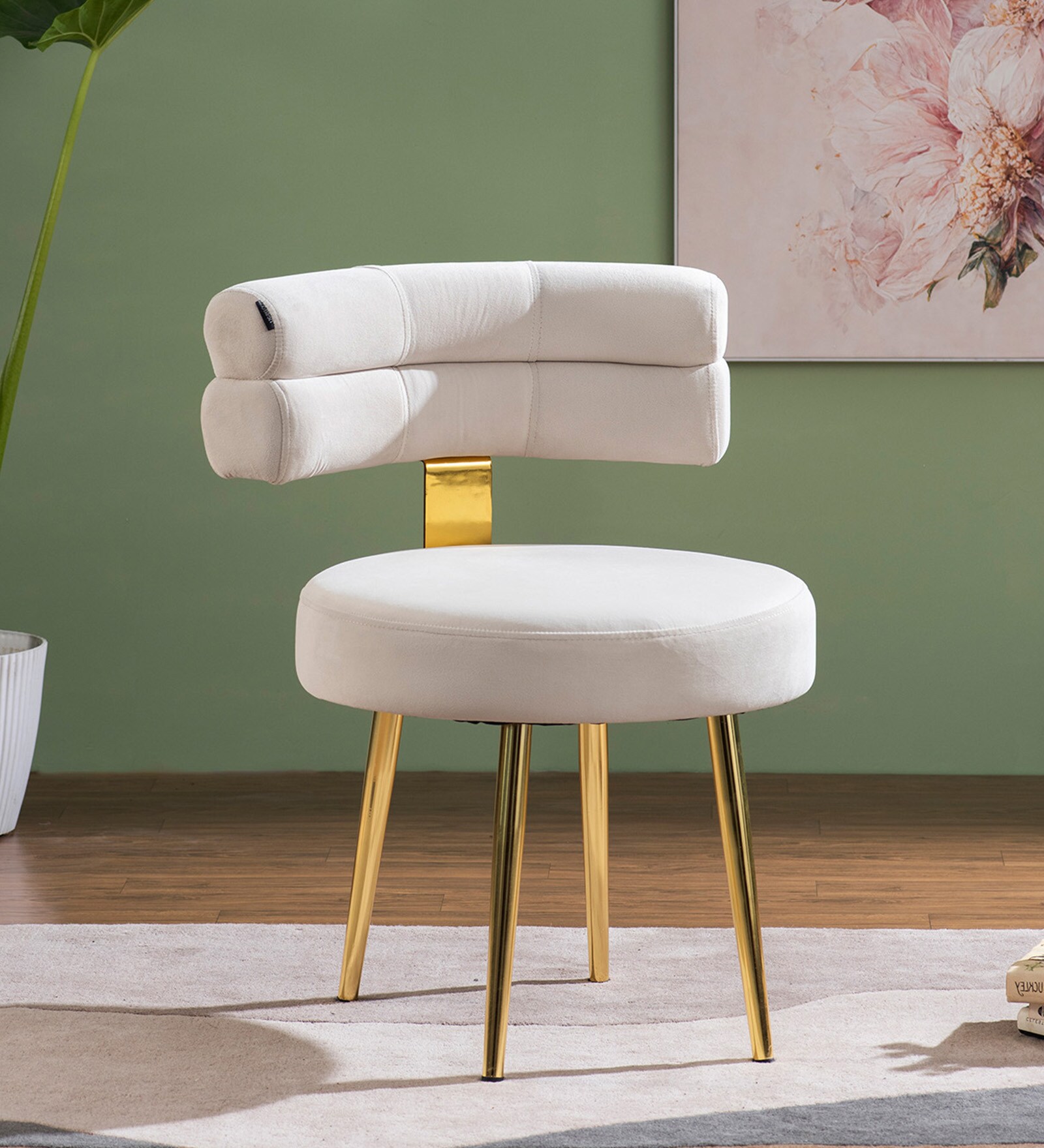 Hollywood Glam Velvet Lounge Chairs In Beige Colour