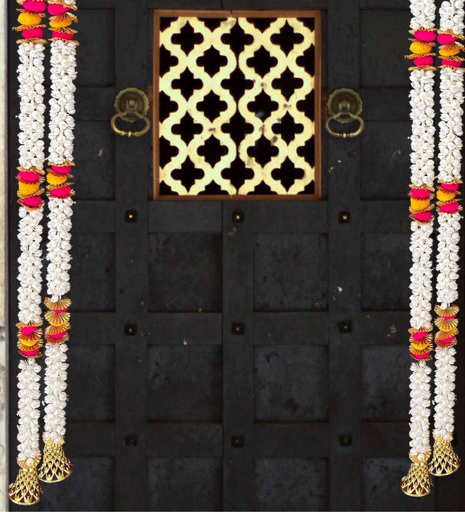 Home
Entrance White & Red Handmade Toran