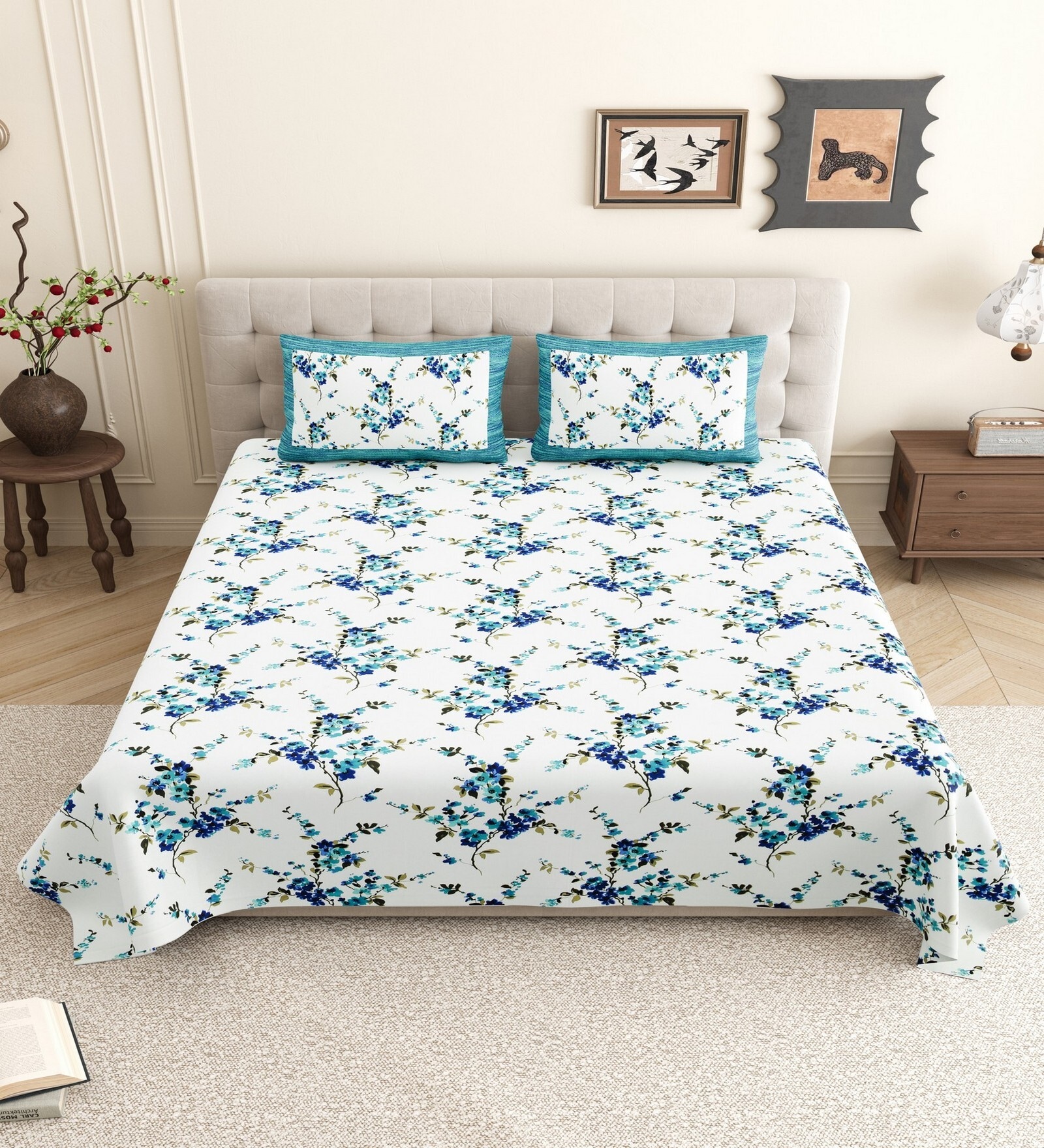 Blue Floral 144 TC Cotton King Size  King Size Bedsheet With 2 Pillow Cover