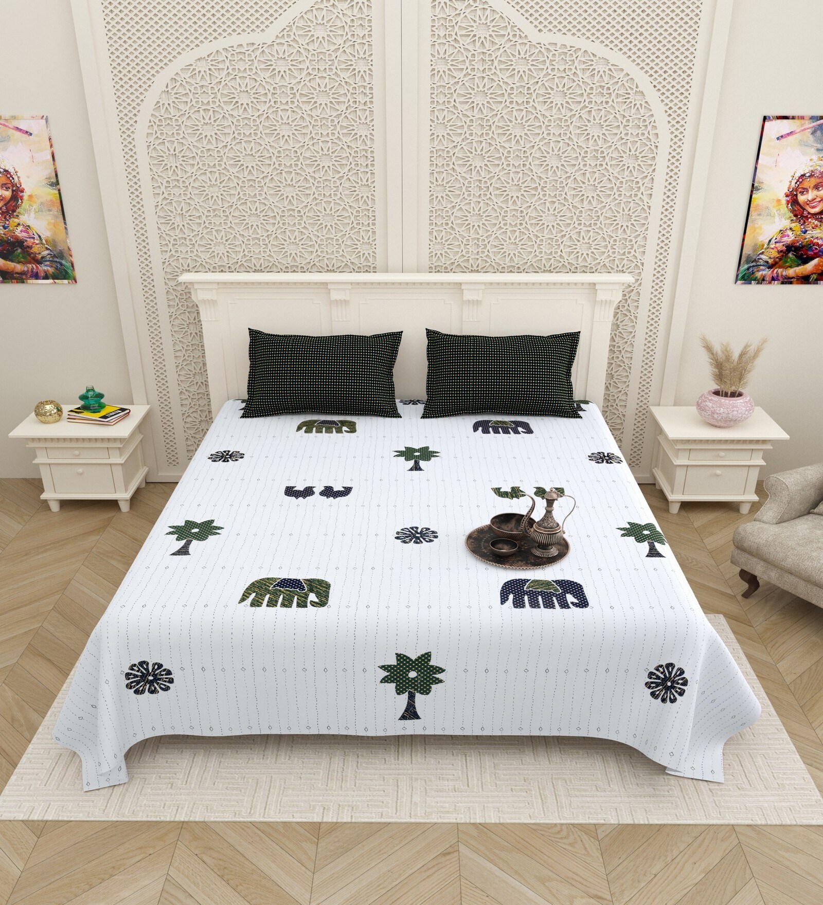 Blue Traditional print 144 TC Cotton King Size  Bedsheet With 2 Pillow Cover
