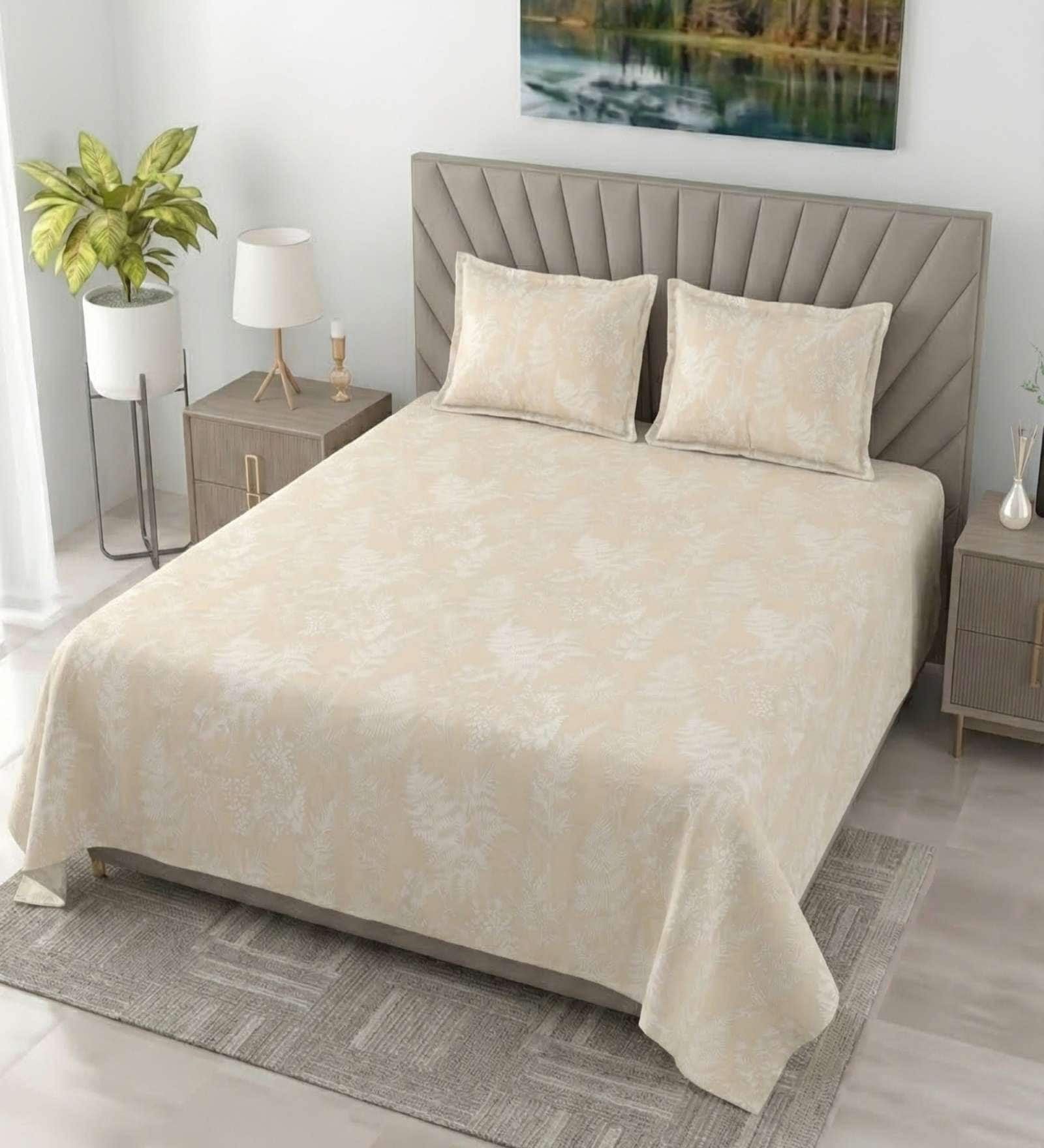 Honey Beige Metro 186 TC Cotton King Bedsheet With 2 Pillow Covers