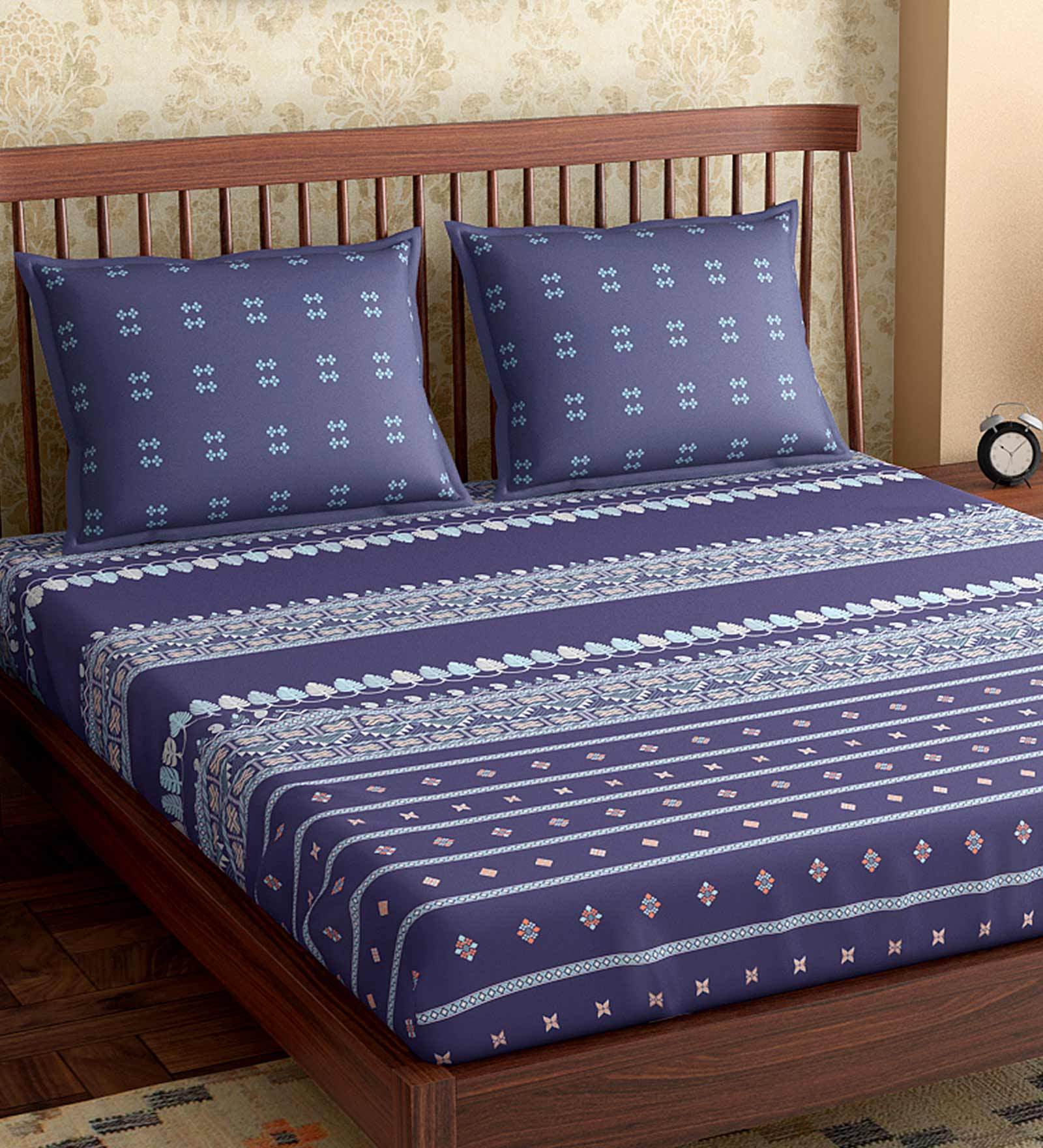 Blue Traditional 300 TC 100% Cotton King Sized Bed Sheets with 2 Pillow Covers