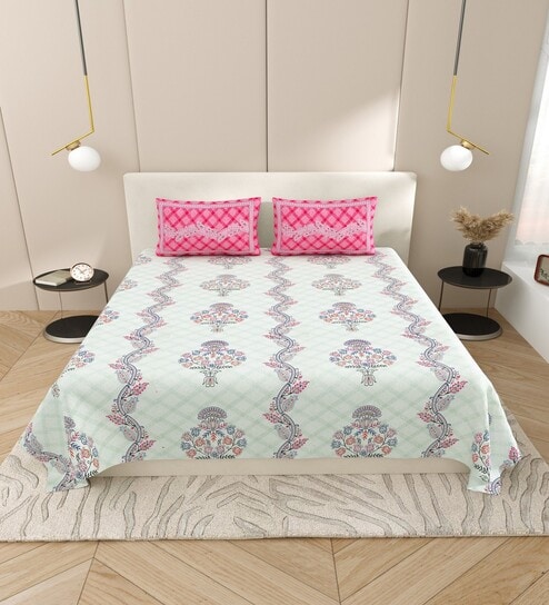 Blue Traditional print 144 TC Cotton King Size  Bedsheet With 2 Pillow Cover