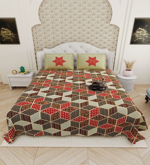 Brown And Red Traditional print 144 TC Cotton King Size  Bedsheet With 2 Pillow Cover