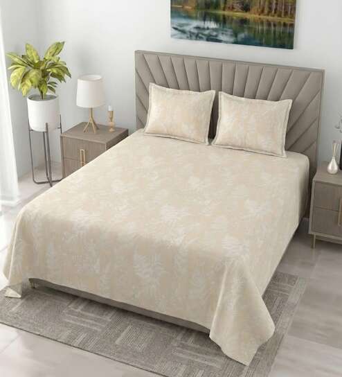 Honey Beige Metro 186 TC Cotton King Bedsheet With 2 Pillow Covers