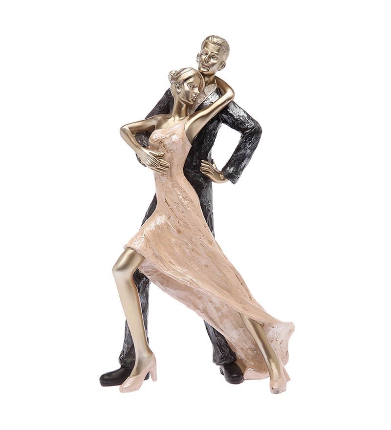 miniature couple statue