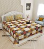 Yellow Traditional print 144 TC Cotton King Size  Bedsheet With 2 Pillow Cover