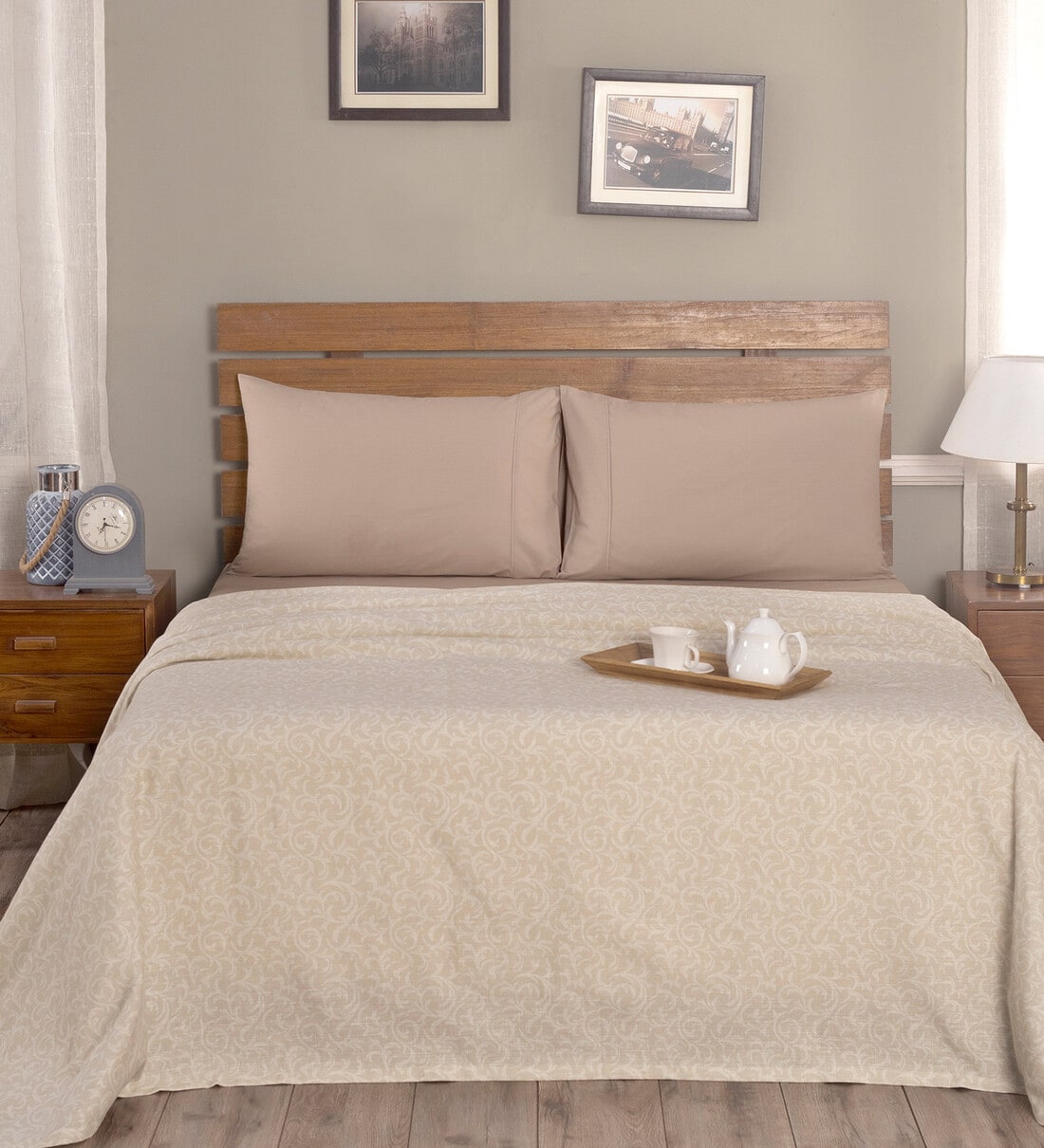 Buy Hues Rustic Clash Print Double Bed Cover By maspar Online Double