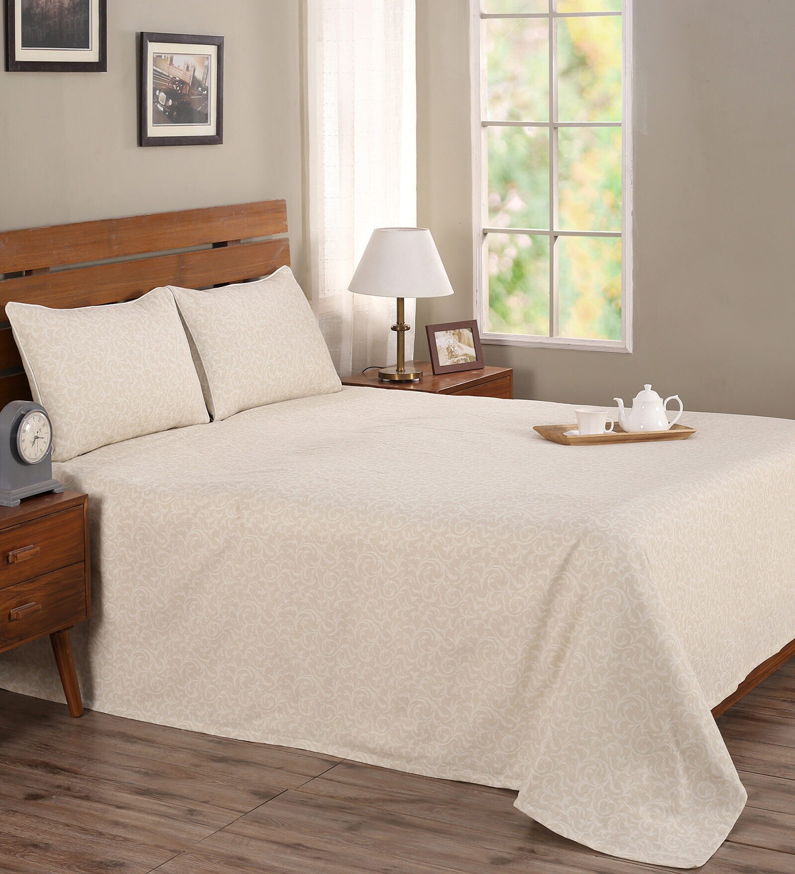 Beige Abstract 300 TC Cotton and Viscose Double Bed Cover with 2 Pillow Covers