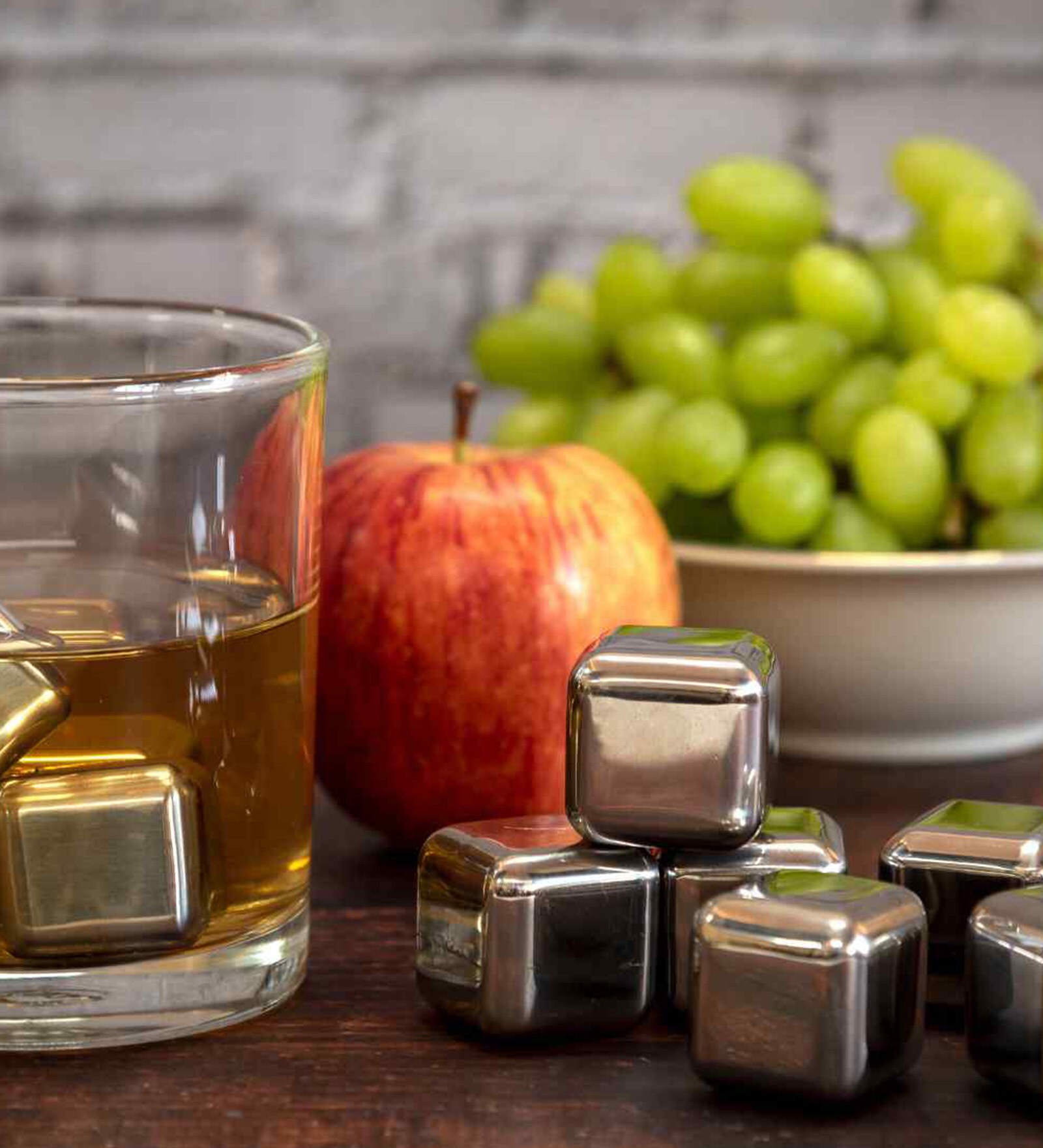 Ice Cubes Whiskey Stones   Whiskey Stones   Chilling Stones for Your Favorite Beverage   Easy to Use Metal Stones Ideal for Scotch, Bourbon, and Irish Whiskey ((Pack of 6))