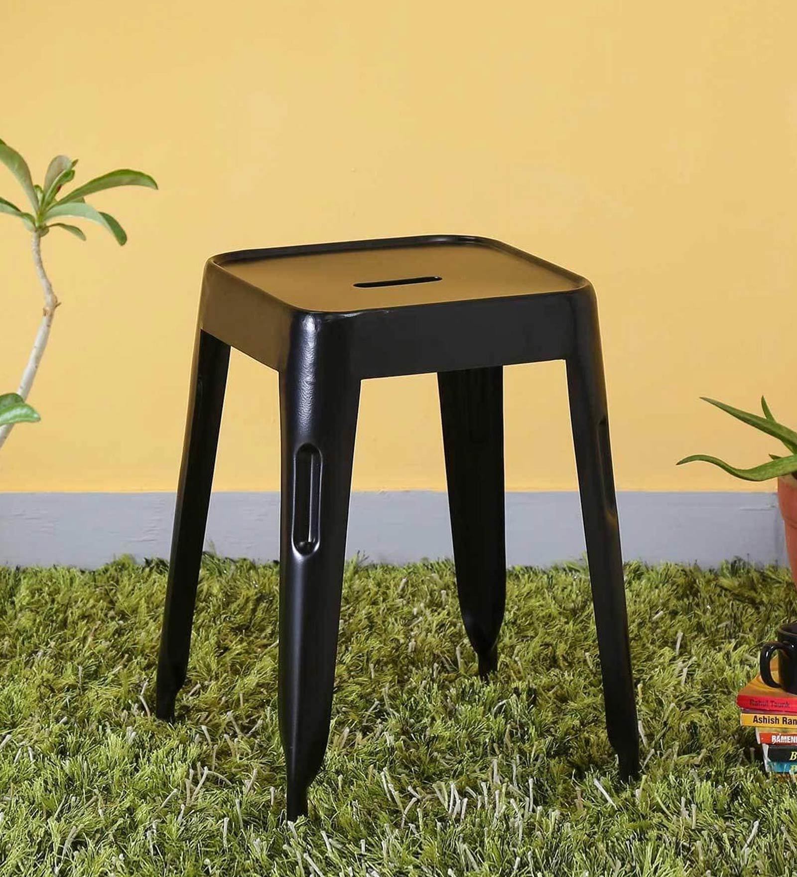 Iero Metal Stool in Black Colour