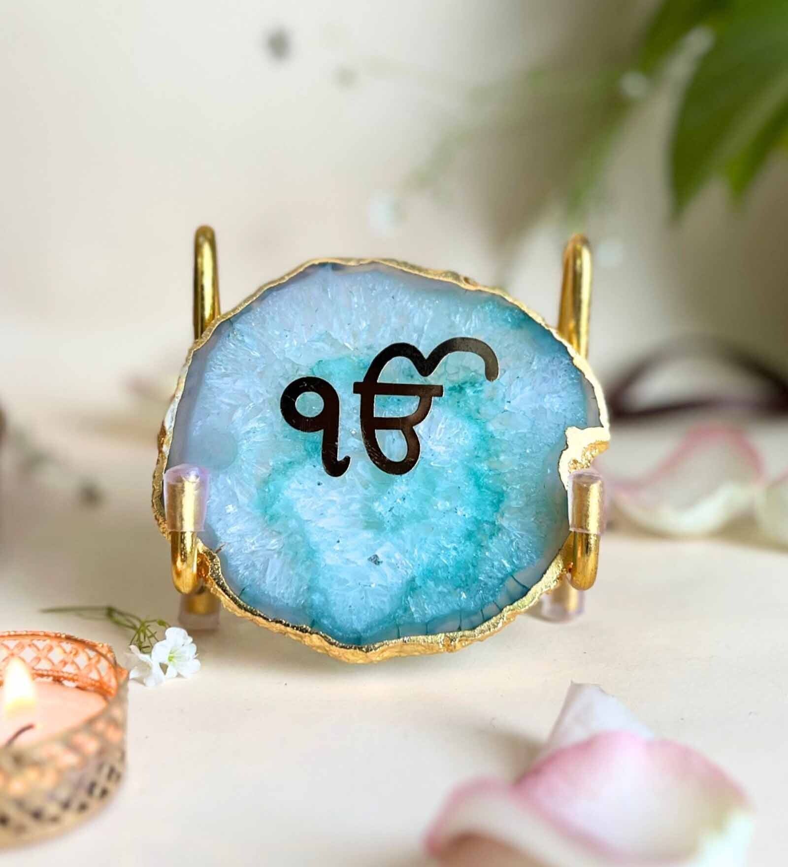 Ik Onkar  Metal Holder with Green Agate