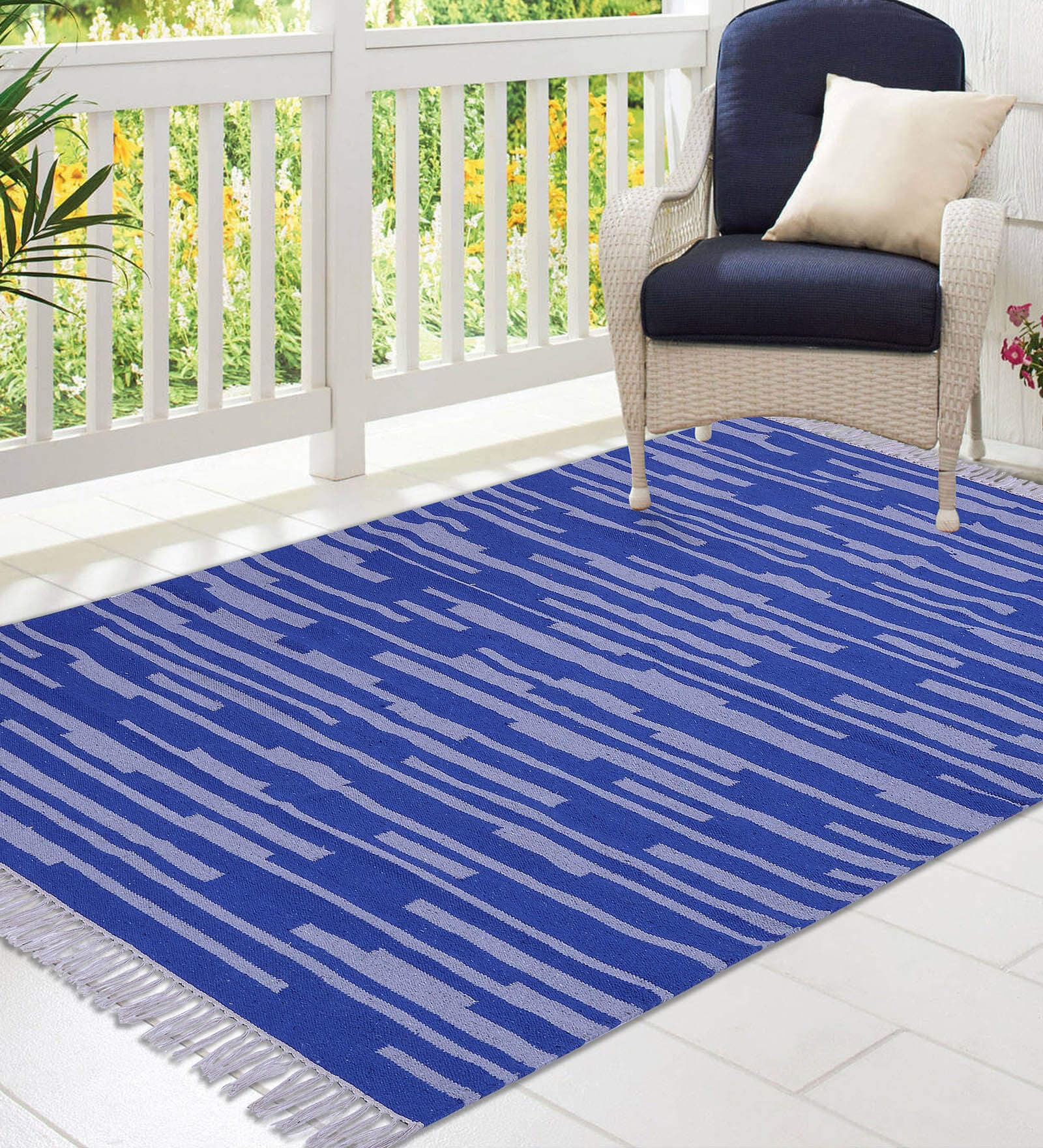 Intersection Lines Carpet in Blue Colour