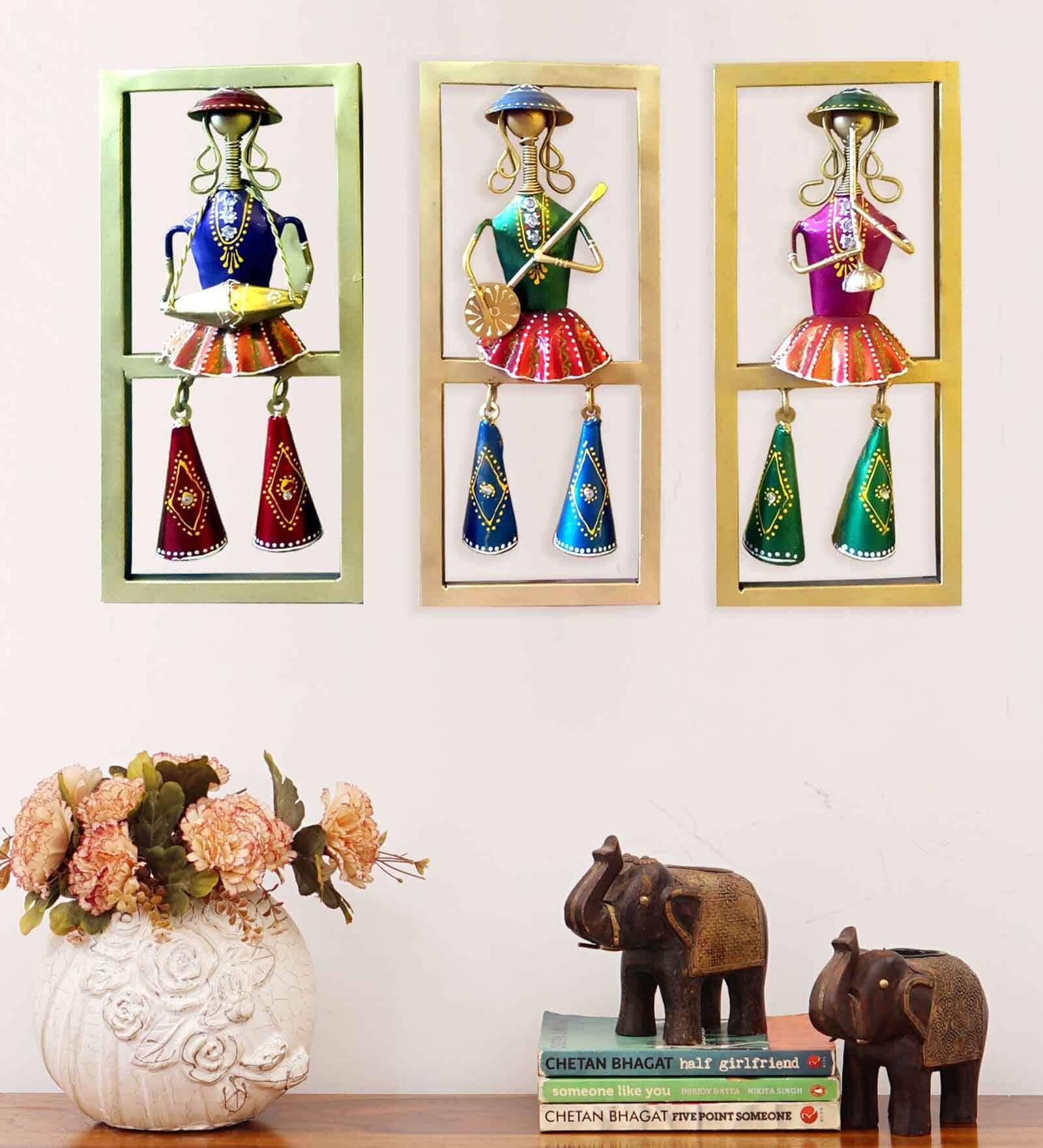 Iron Doll Frame With Bell Set Of 3 Wall Art