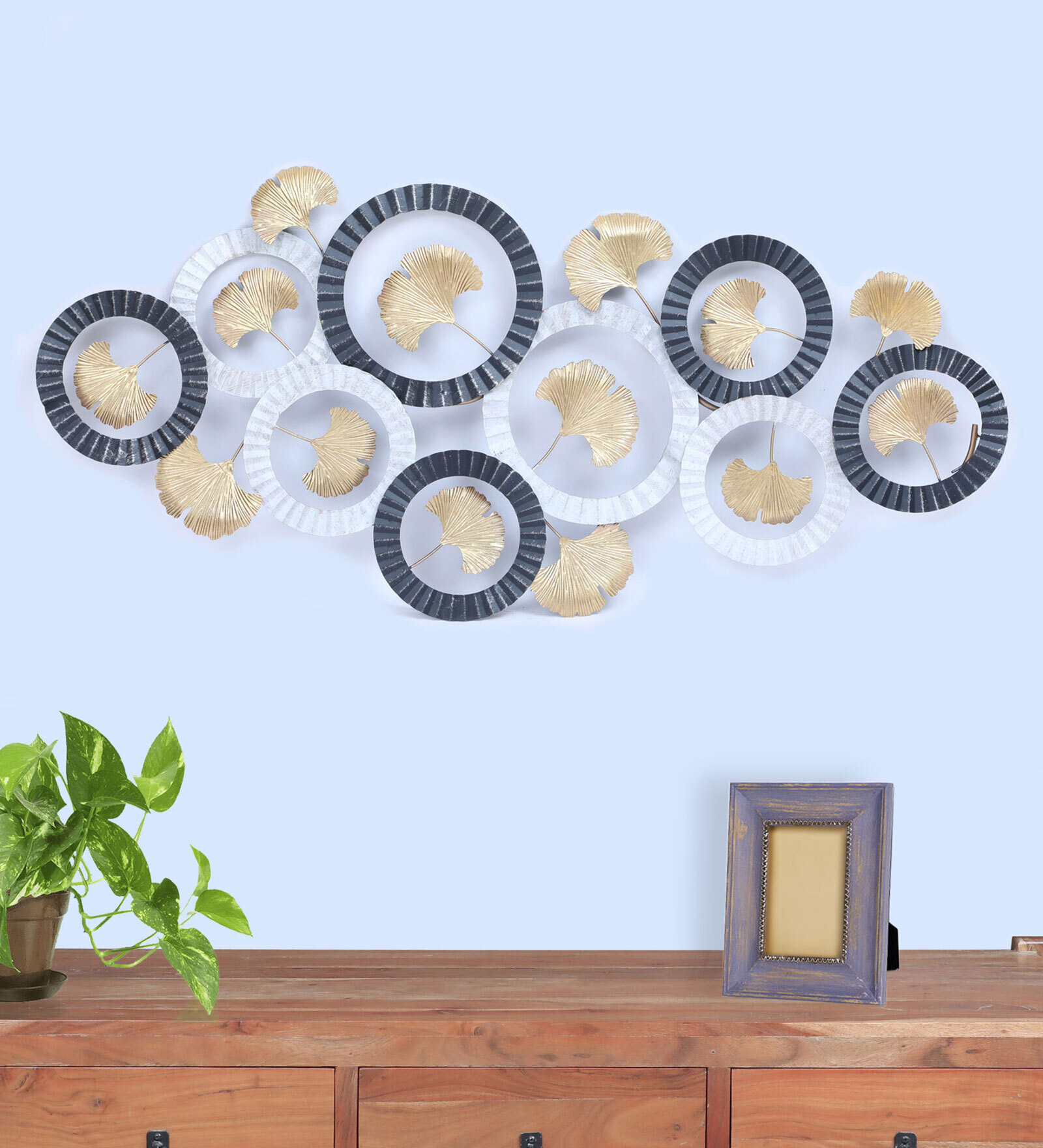 Iron Encircled Floral Ginko Metal Wall Art