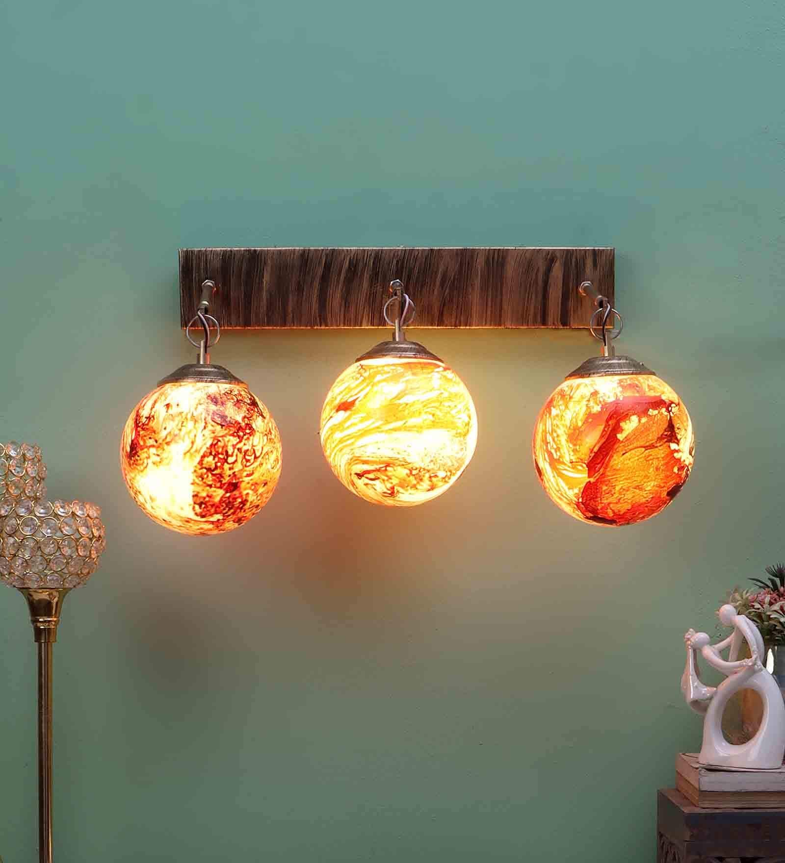 Iron Metal Novelty Wall Light (Antique Finish) Iron Metal Novelty Wall Light (Antique Finish)