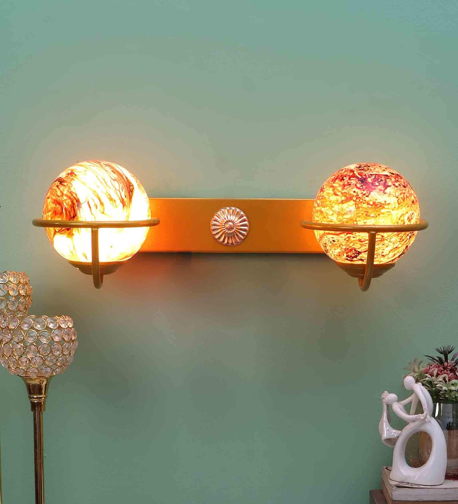 Iron Metal Novelty Wall Light (Gold)