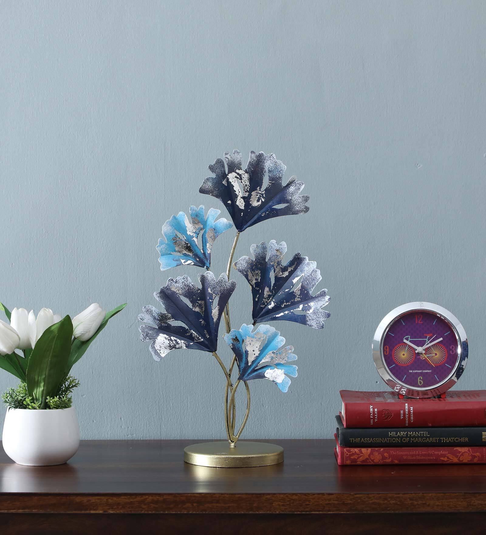 Iron Zinco Leaf Table decor