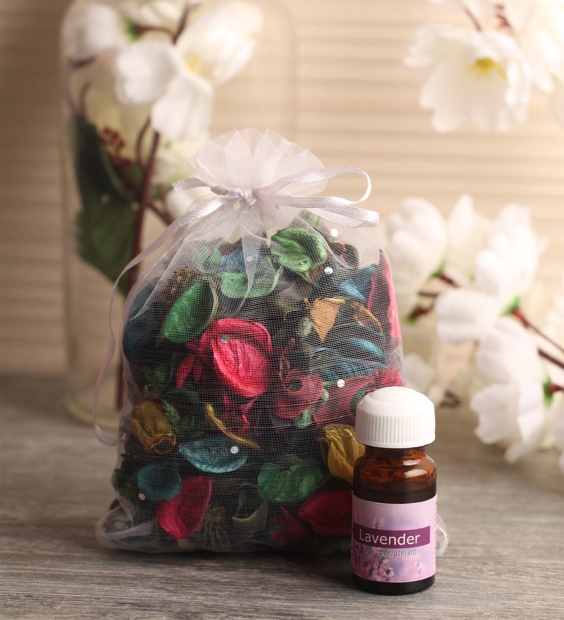 Buy Potpourri In Lavender Fragrance With Oil By Itiha Online Potpourri Room Fragrances