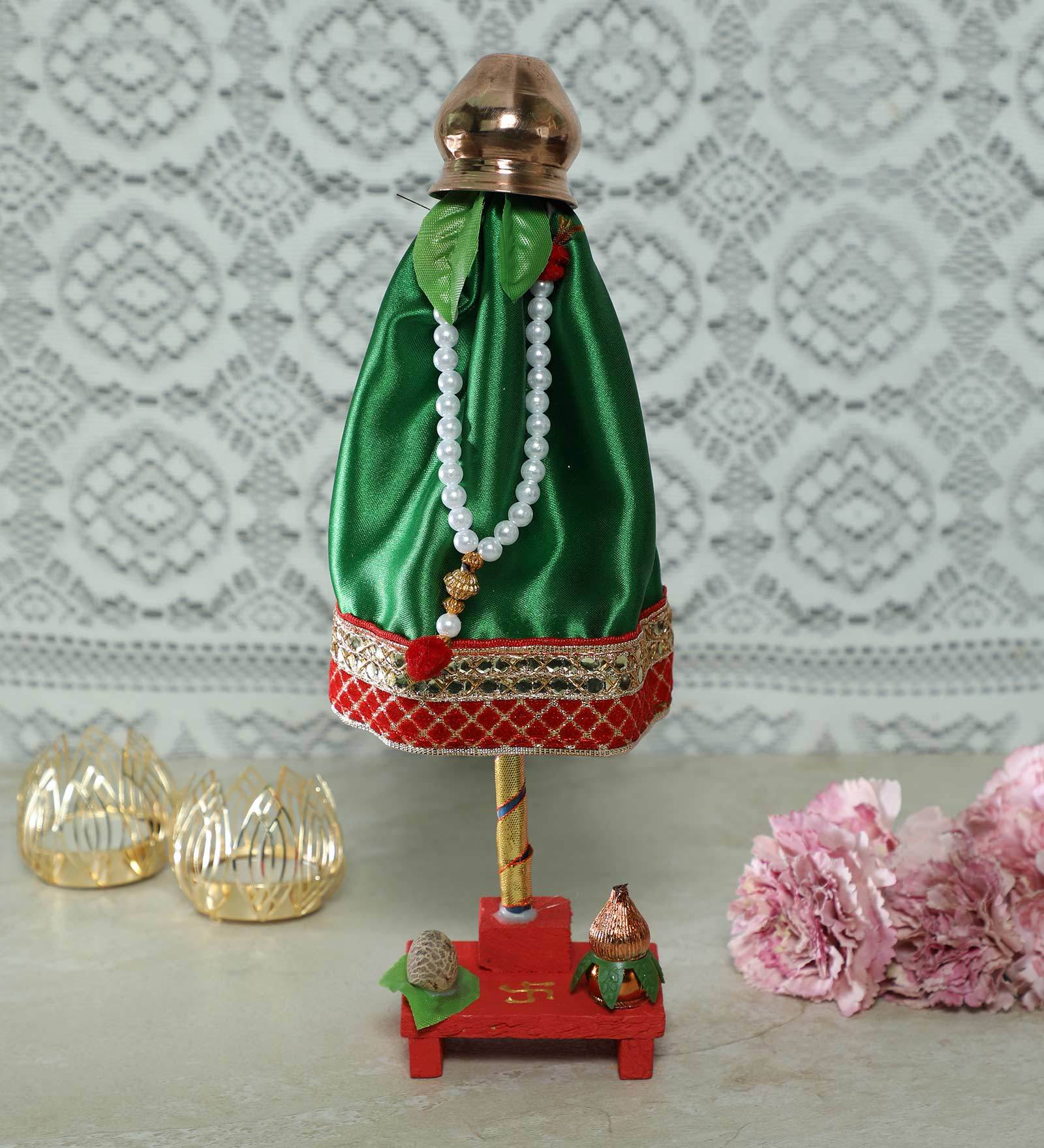 Green Ready Made Gudi Showpiece