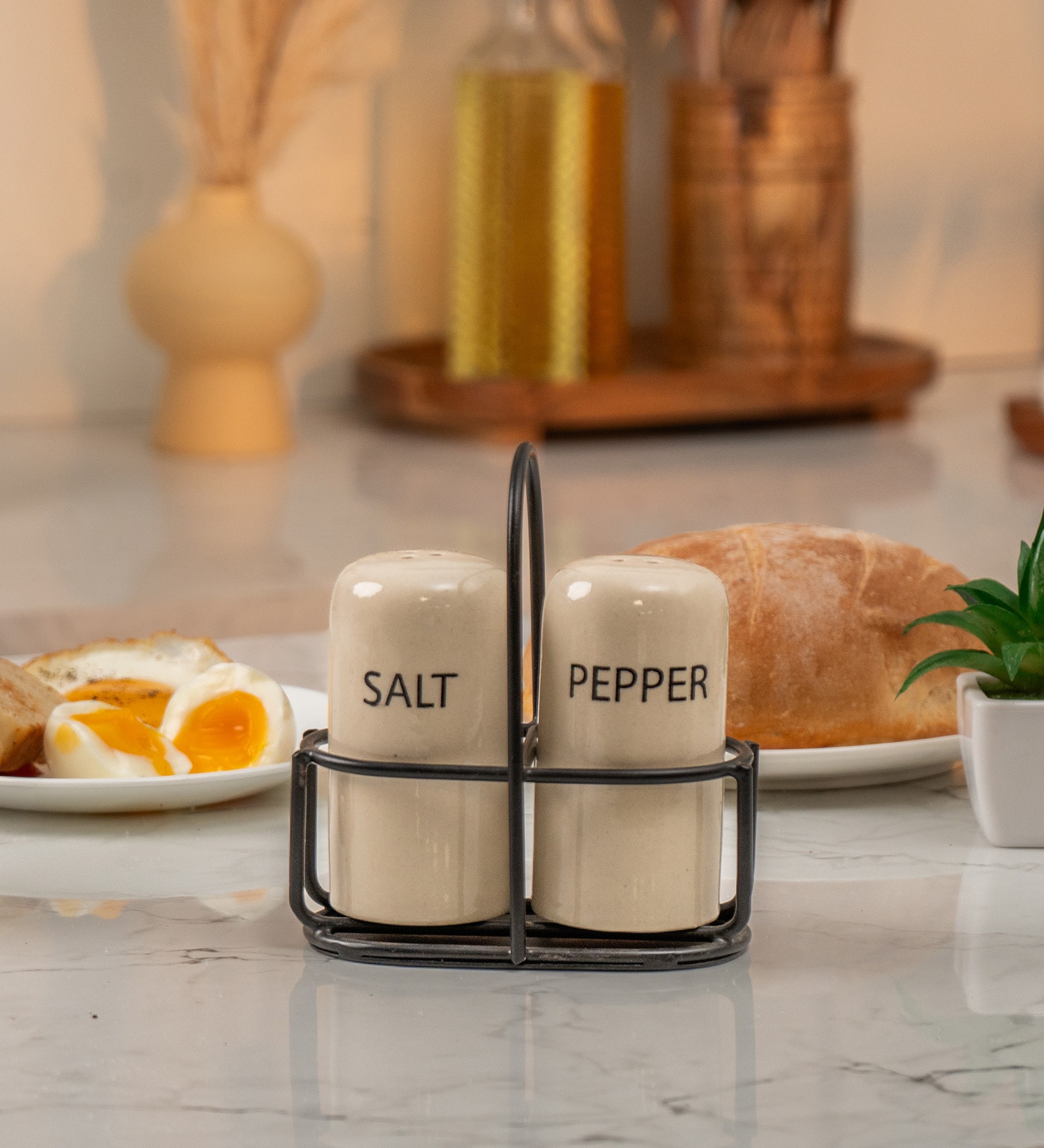 Ivory & Iron Salt & Pepper Set Ceramic Shakers with Metal Stand