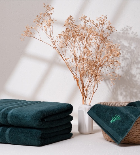 Jade Forest Bamboo and Cotton Solid 600 GSM Bath Towel (1 Pc)