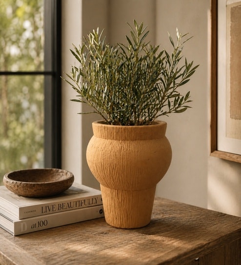 Jaune Ocre Modern Textured Ribbed Polyresin Flower Vase
