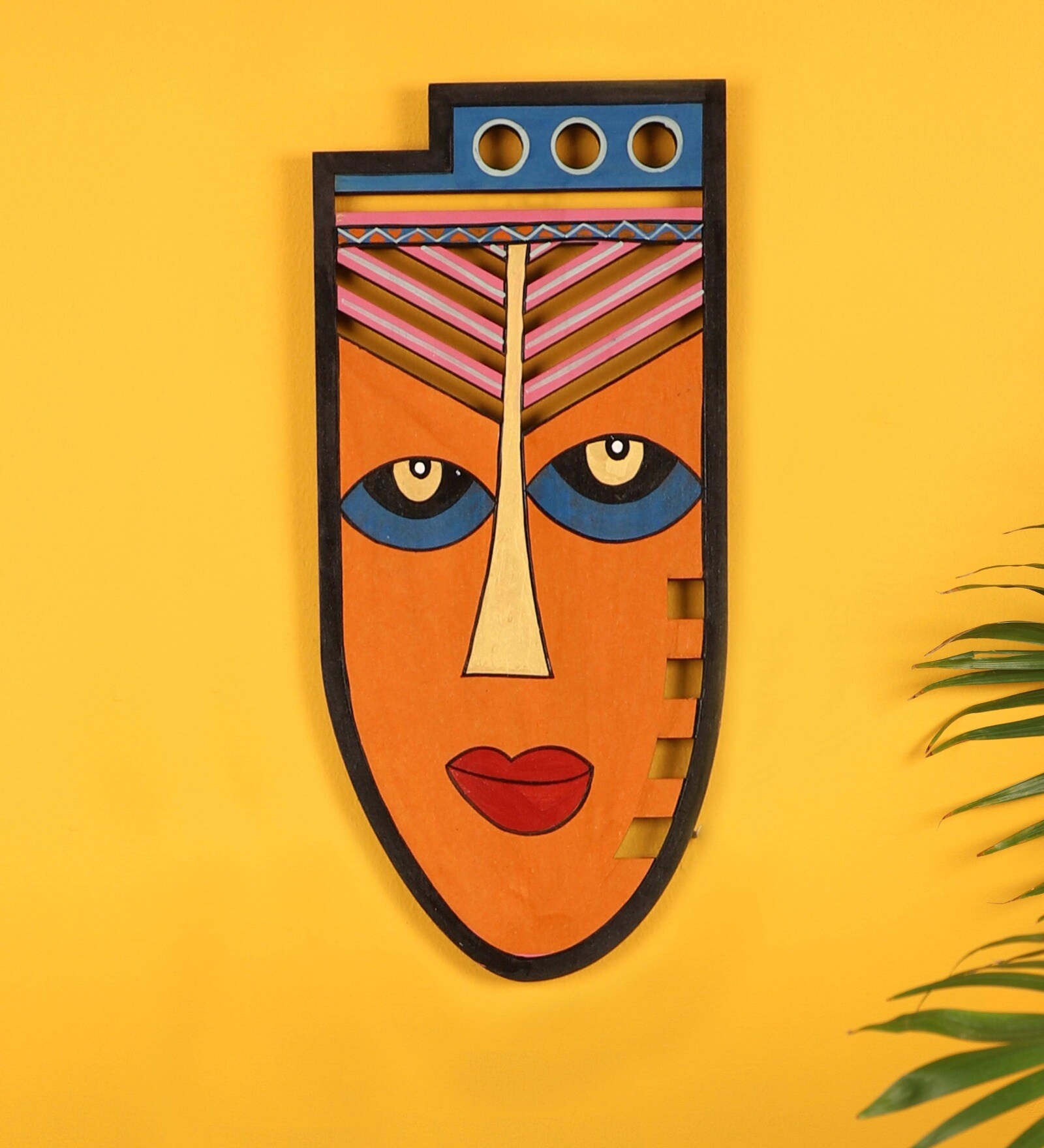 Jolly Jessica Wall Decor Mask