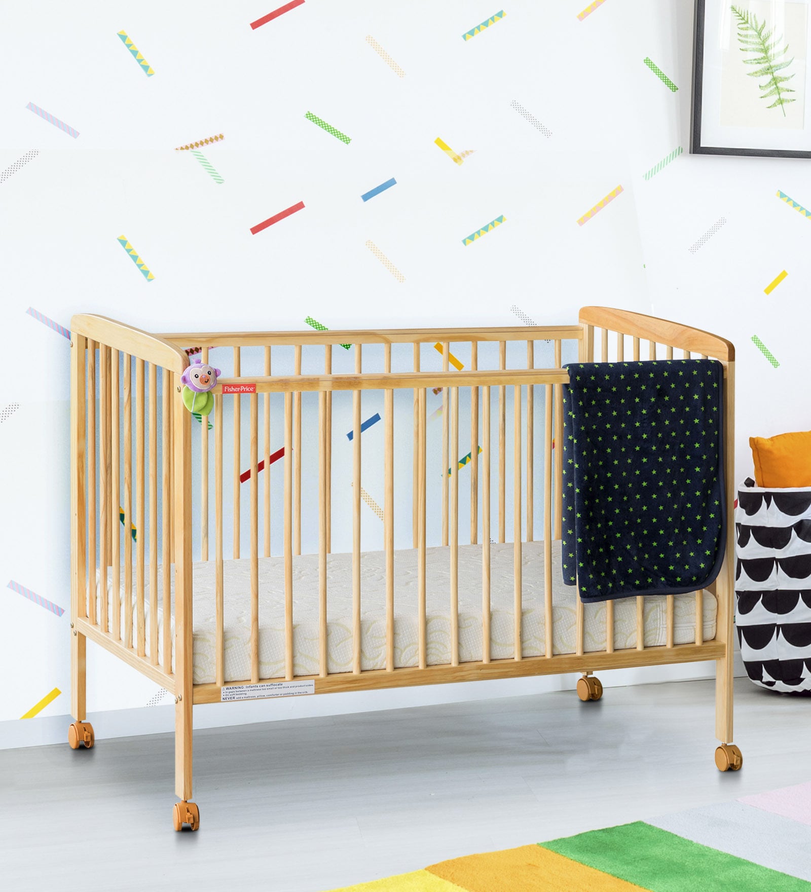 Joy Baby Crib in Natural