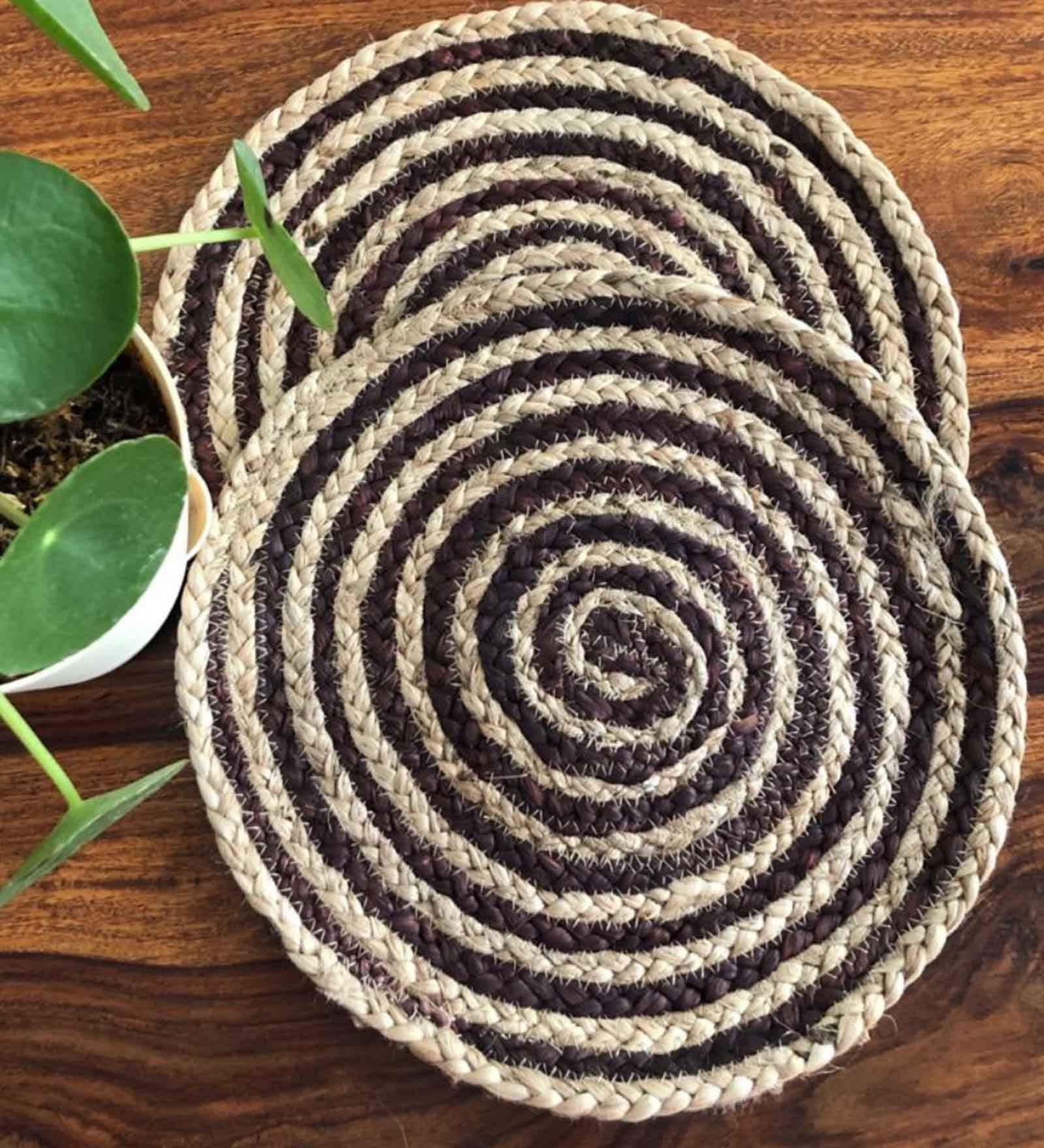 Spiral Design (12x12) Black & Brown Jute (Set of 2) Placemat