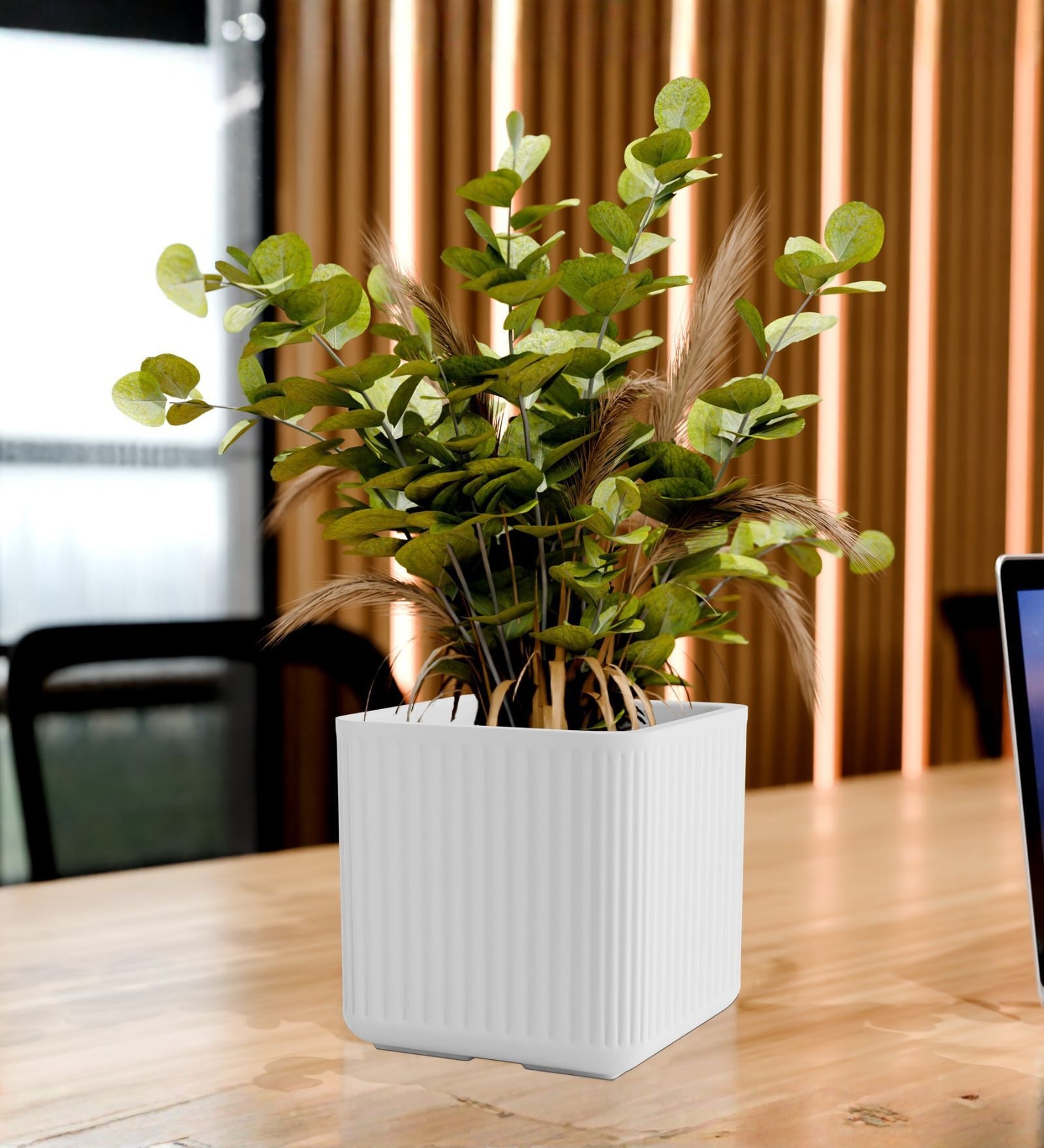 KIA SQ White 8 Inch German Polymer Round Plant Container