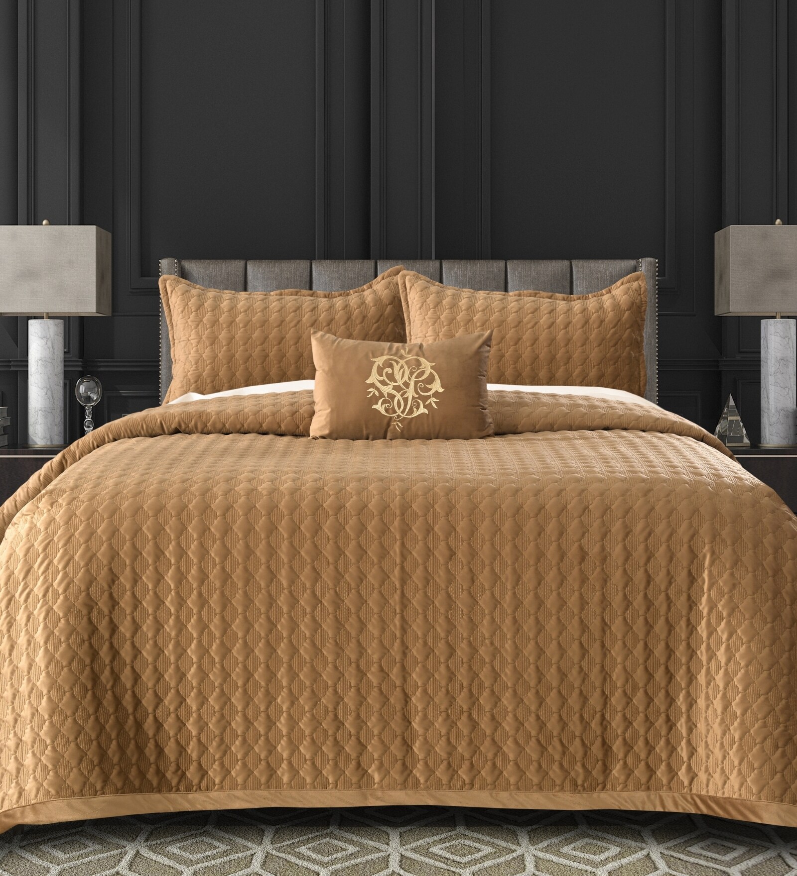 Yellow 572 GSM Cotton King Sized Double Bedding set With 2 Pillow Covers And 1 Cushion Cover