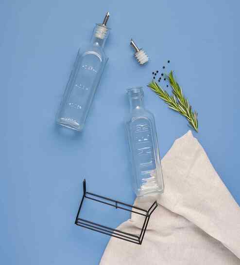 Set Of 2 Oil Bottle & Metal Rack 0.6 Litre