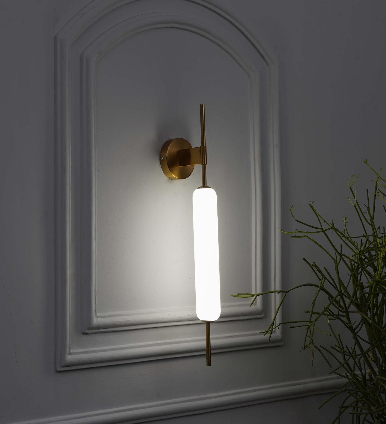 Kuombi Integrated LED Metal 3-Light Wall Light (Milky White)