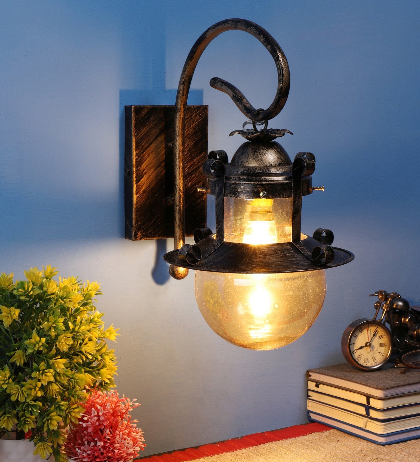 Derby Gold Metal Novelty Wall Light