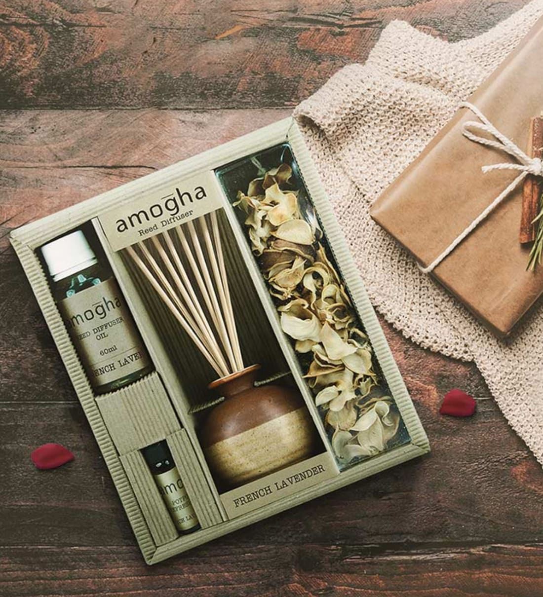 Buy Amogha French Lavender Oil & Diffuser Home Fragrance Decor Gift Set