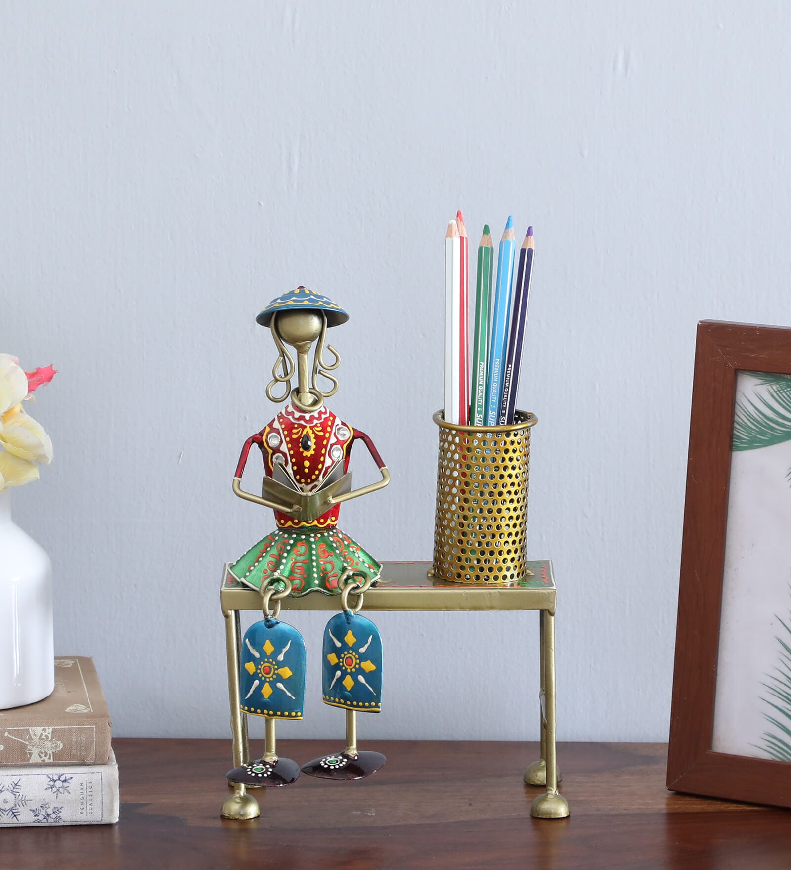 Lady Hanging Multicolour Metal Pen
Stand