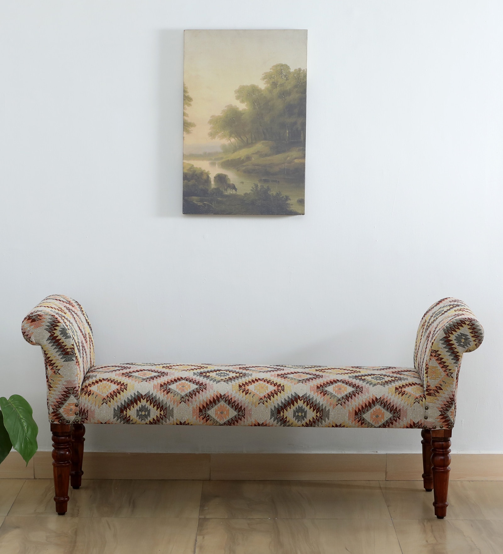 Lamington Sheesham Wood Recamier In Honey Oak Finish