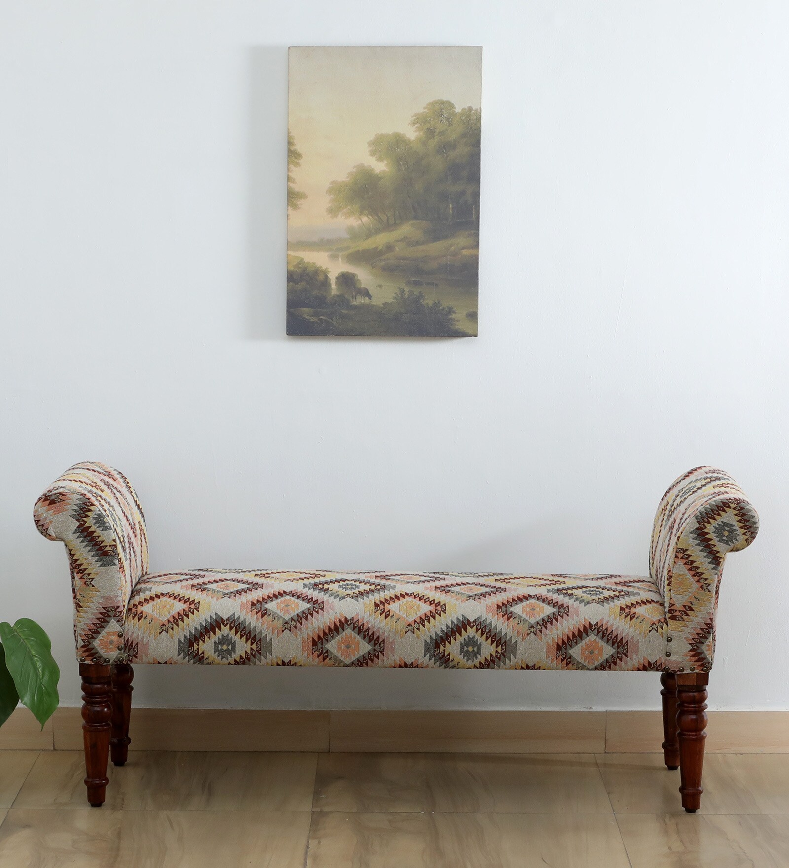 Lamington Sheesham Wood Recamier In Honey Oak Finish