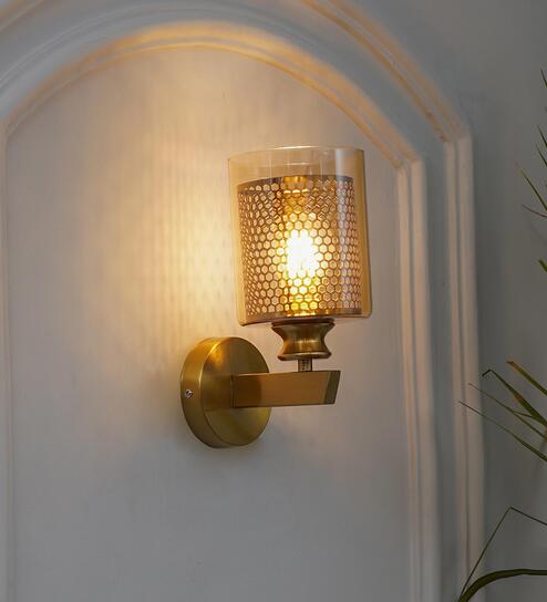 Lambeth Metal & Glass Wall Light (Amber)